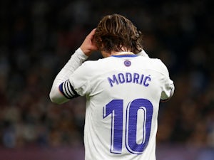 Man City 'table contract offer for Luka Modric'