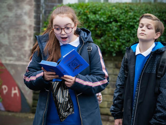 Scarlett and Tommy on EastEnders on January 24, 2022