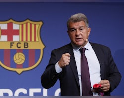 Laporta refuses rule out summer exit for Man United-linked De Jong