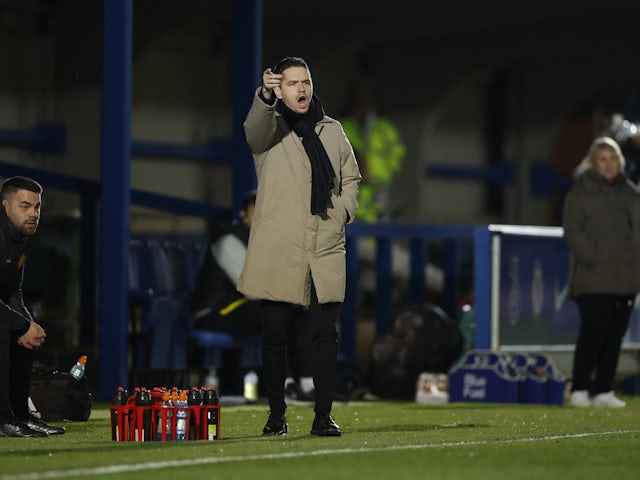 Manchester United Women manager Marc Skinner reacts on February 2, 2022