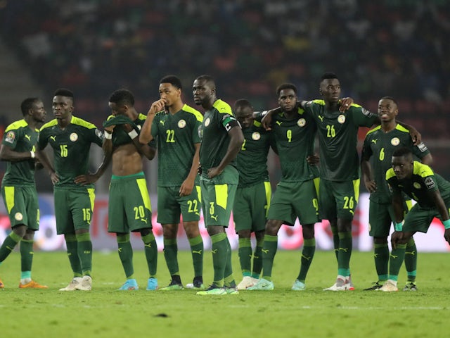 Senegal players during the penalty shoot out on February 6, 2022