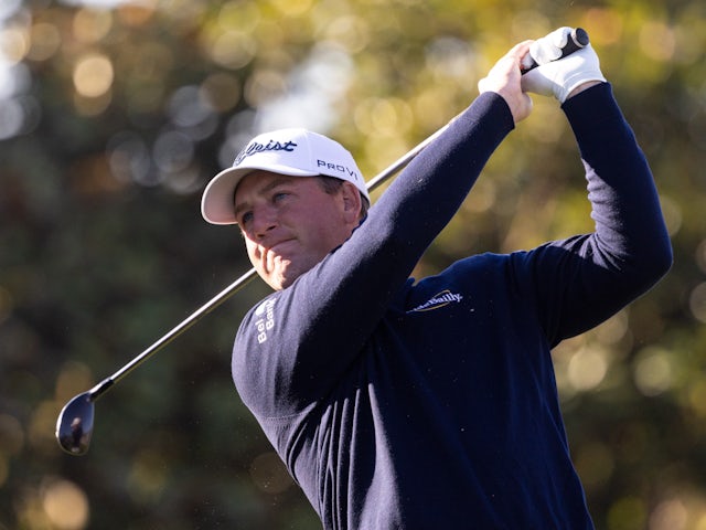 Hoge sees off Spieth to win AT&T Pebble Beach Pro-AM