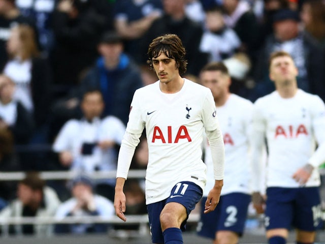 Bryan Gil in action for Tottenham Hotspur in January 2022