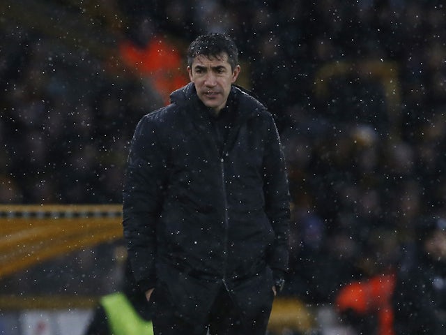 Wolverhampton Wanderers manager Bruno Lage looks on on February 20, 2022