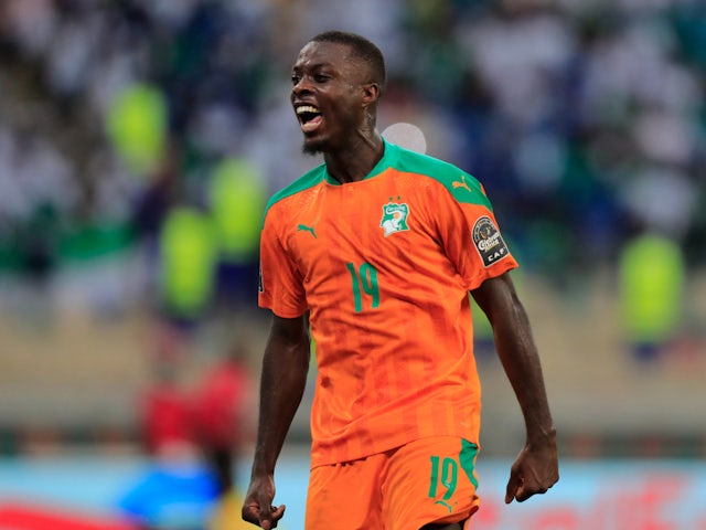 Nicolas Pepe in action for Ivory Coast in January 2022