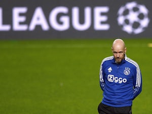 Ajax boss Erik ten Hag responds to Manchester United links