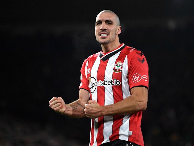 Oriol Romeu in action for Southampton in February 2022