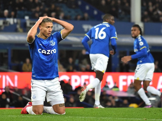 Everton 'could be forced to sell Calvert-Lewin, Richarlison this summer'