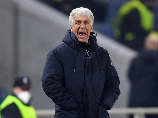 Atalanta coach Gian Piero Gasperini reacts on March 10, 2022
