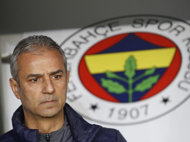 Fenerbahce coach Ismail Kartal before the match on March 6, 2022