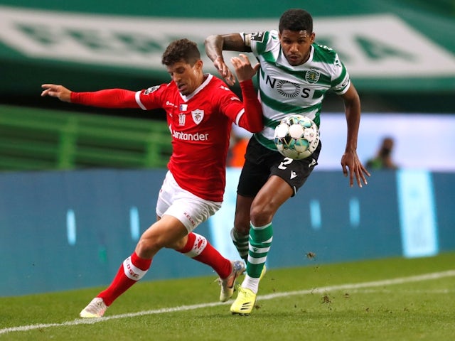 Sporting CP's Matheus Reis in action with Santa Clara's Rafael Ramos on March 5, 2022