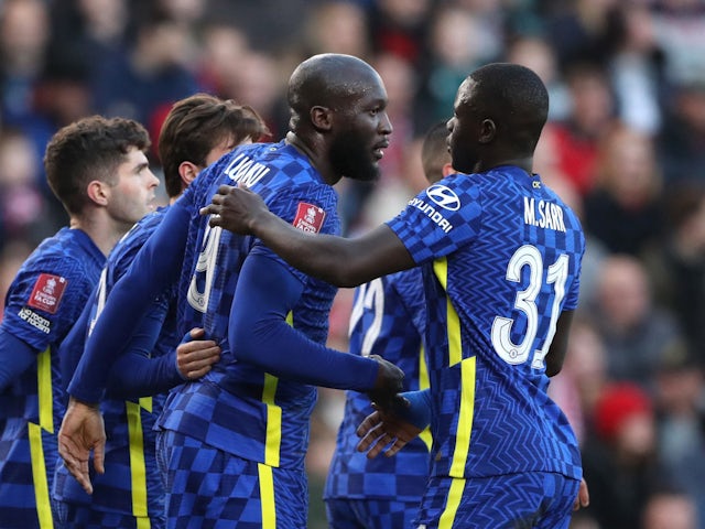Lukaku on scoresheet as Chelsea reach FA Cup semis