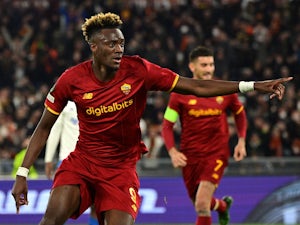Abraham 'happy at Roma amid Man United, Arsenal talk'