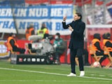 Bayer Leverkusen coach Gerardo Seoane reacts on April 2, 2022