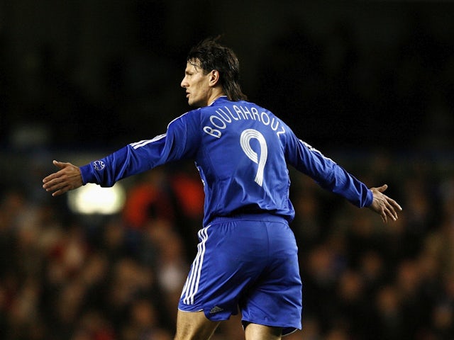Khalid Boulahrouz playing for Chelsea in December 2006.