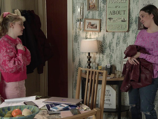 Summer and Amy on Coronation Street on April 15, 2022