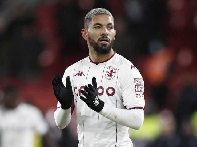 Arsenal 'readying second offer for Douglas Luiz'