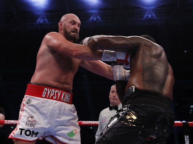 Whyte: 'Finish to Fury fight was illegal'