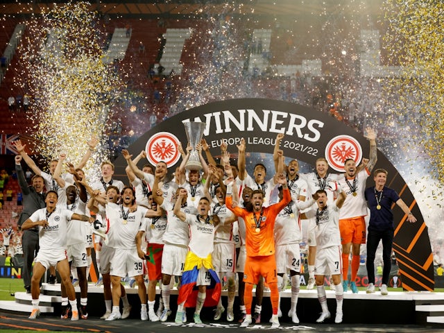 Eintracht Frankfurt lifts the trophy as they celebrate winning the Europa League on May 18, 2022