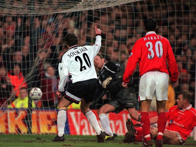 Ole Gunnar Solskjaer scores for Manchester United against Nottingham Forest in February 1999