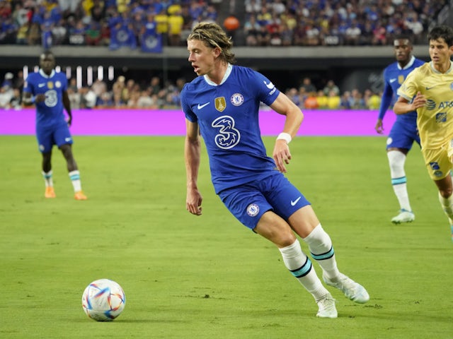 Chelsea midfielder Conor Gallagher in action against Club America on July 17, 2022.