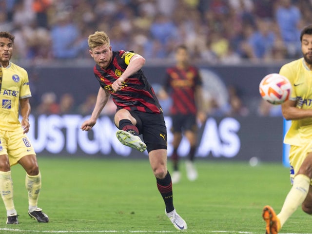 Manchester City midfielder Kevin De Bruyne scores against Club America on July 20, 2022