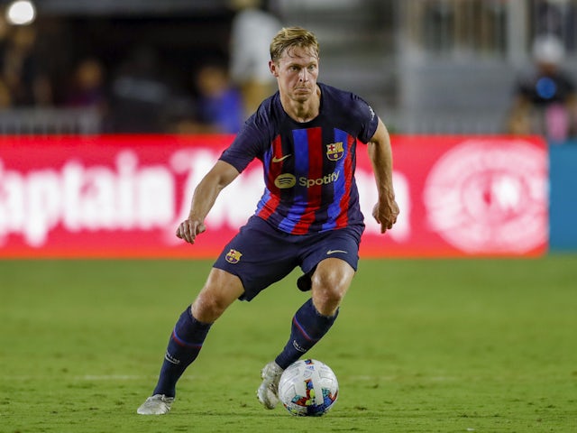 Pemain tengah Barcelona, ​​Frenkie de Jong beraksi pada Julai 2022