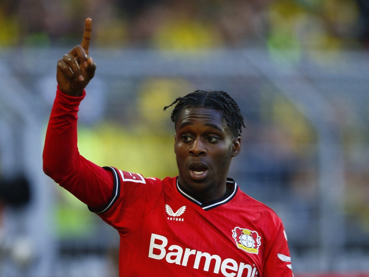 Bayer Leverkusen's Jeremie Frimpong 'open to Manchester United move'