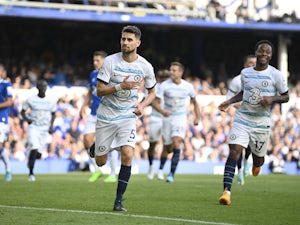 Jorginho goal earns Chelsea win at Everton