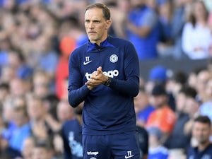 Tuchel relieved as 10-man Chelsea defeat Leicester