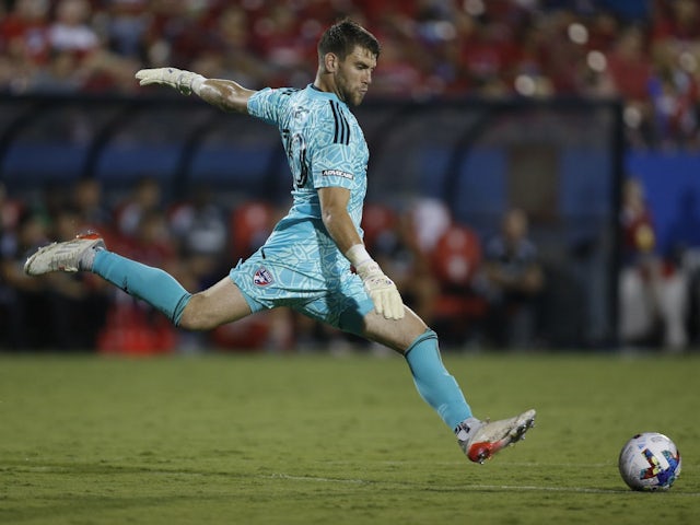 Maarten Paes in action for FC Dallas on August 13, 2022