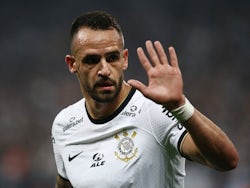 Renato Augusto in action for Corinthians on August 13, 2022