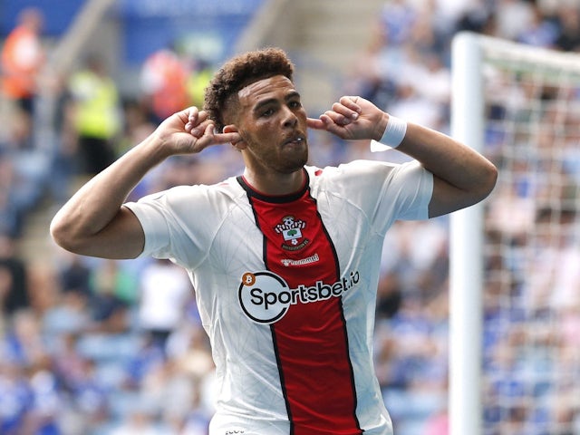 Wolves considering move for Southampton's Che Adams?