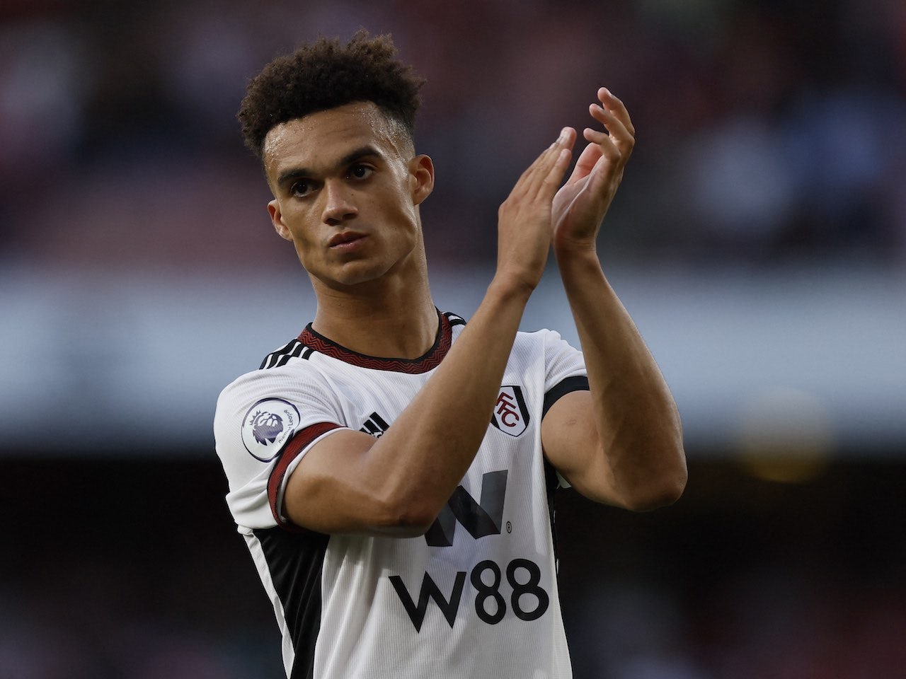 Inter Milan 'ready to pay £20m for Fulham's Antonee Robinson'