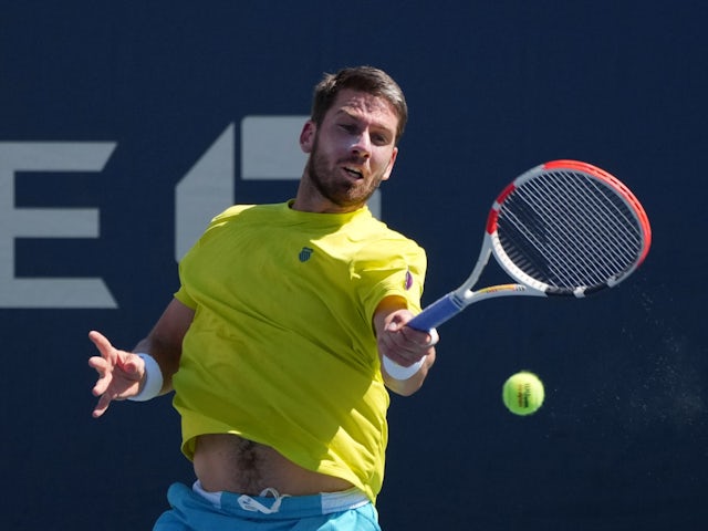 Cameron Norrie into US Open fourth round, Dan Evans bows out