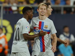 De Jong, Alba, Pique 'could leave Barcelona in January'