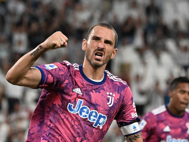 Leonardo Bonucci celebrates scoring for Juventus on September 11, 2022