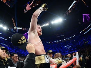 Canelo cruises to victory against Charlo in Las Vegas