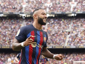 Barcelona 'prepared to let Memphis leave for £4.3m in January'