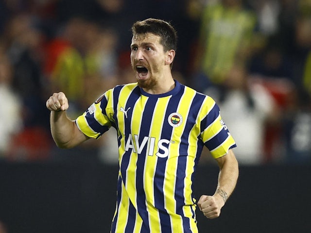 Mert Yandas in action for Fenerbahçe on September 15, 2022