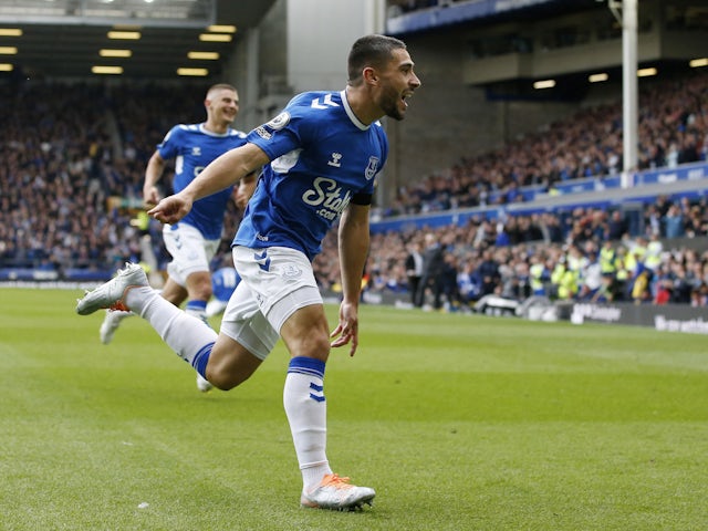 Everton beat West Ham to claim first PL win of the season