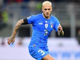 Federico Dimarco in action for Italy on September 23, 2022