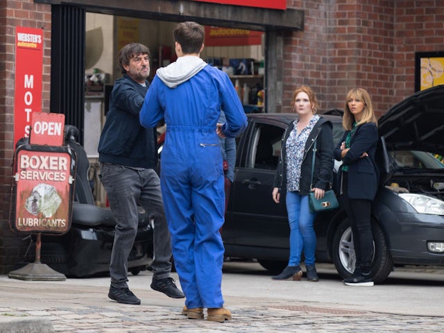 Aaron and his dad Eric on Coronation Street on October 5, 2022