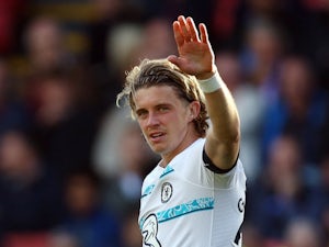 Late Gallagher goal earns Chelsea win at Palace