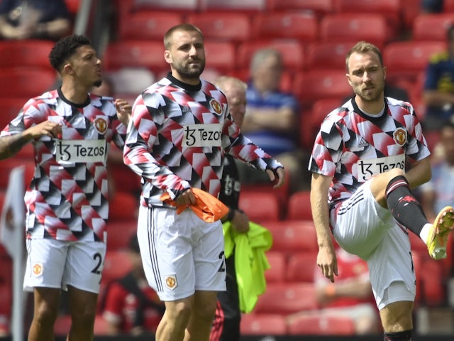 Manchester United's Luke Shaw, Christian Eriksen and Jadon Sancho during the warm up before the match on August 7, 2022