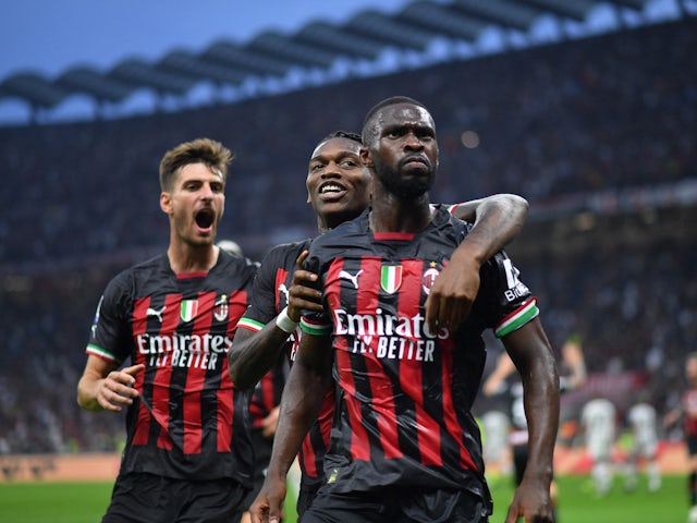 AC Milan up to third in Serie A with two-goal victory over Juventus