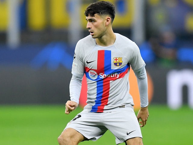 Pedri in action for Barcelona on October 4, 2022