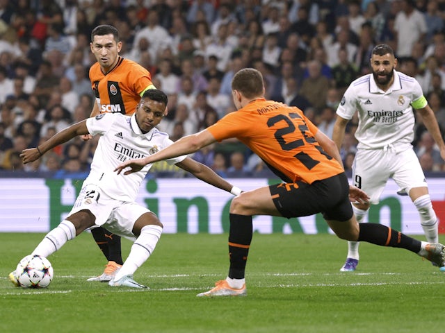 Rodrygo del Real Madrid marca ante el Shakhtar Donetsk el 5 de octubre de 2022