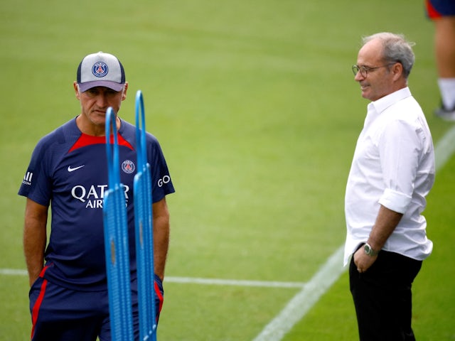 Paris Saint-Germain head coach Christophe Galtier and football advisor Luis Campos during training on August 4, 2022