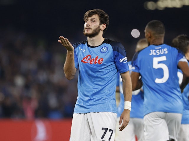 Newcastle 'make £82m bid for Napoli's Khvicha Kvaratskhelia'